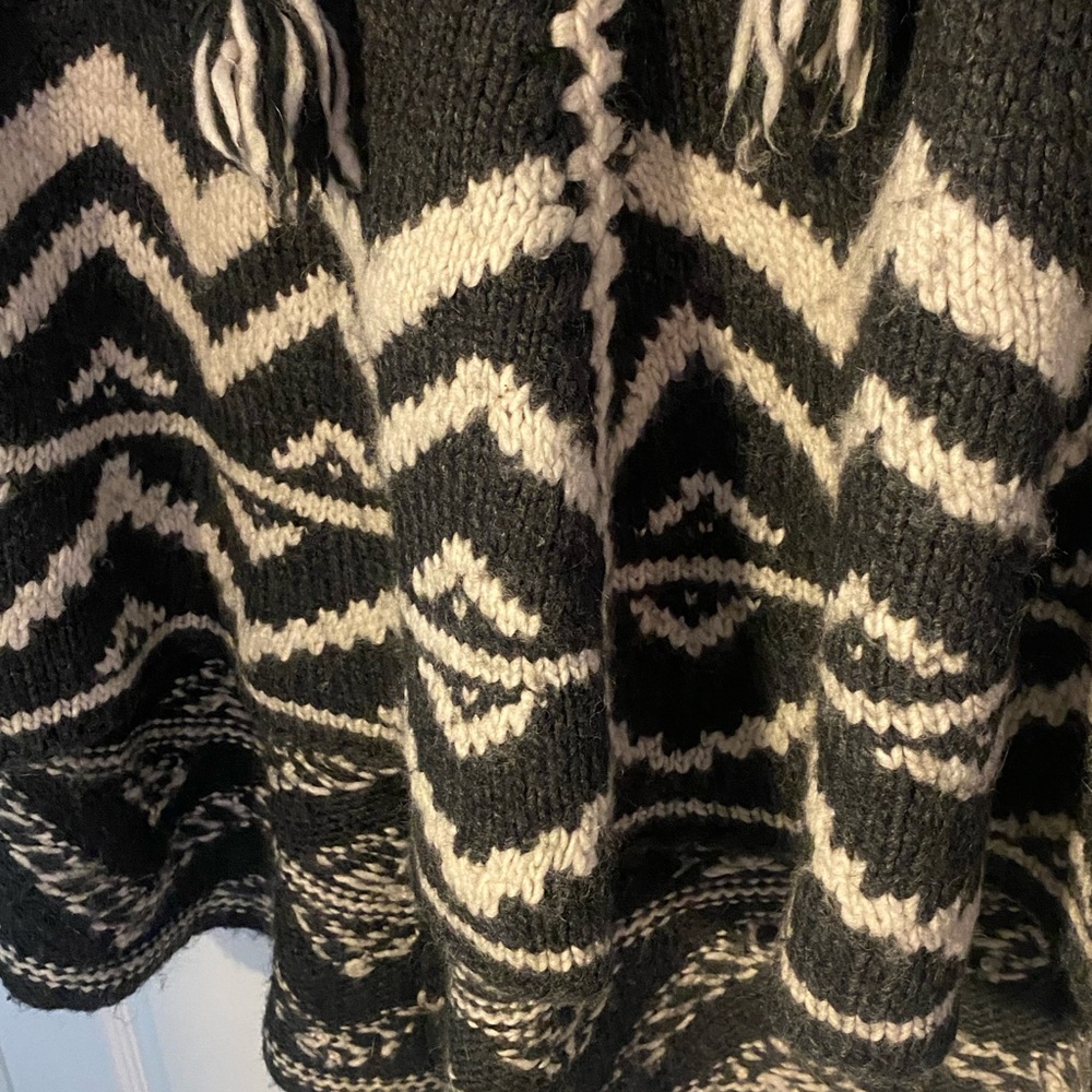 Black and Cream Knit Poncho Sweater - Picture 2 of 5